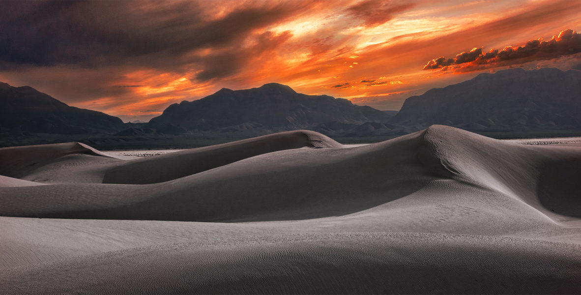 Magnificent sunset at White Sands National Monument. Magnificent sunset at White Sands National Monument